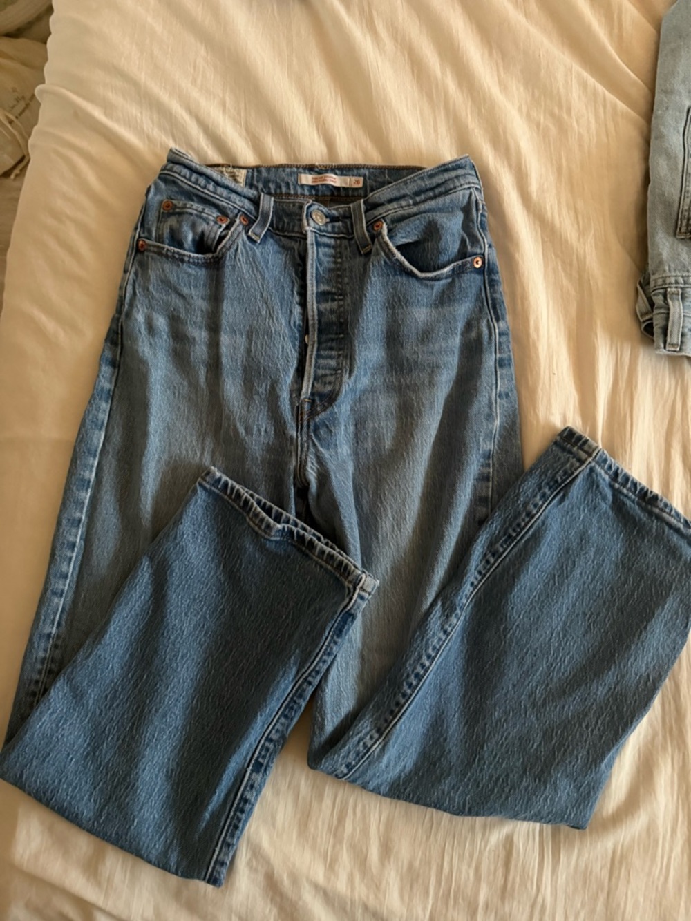 Levi's Women's Straight Leg Blue Jeans